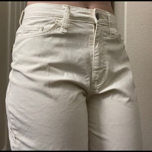 Cacki type of pants